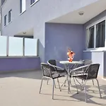 Adriatic Queen & *