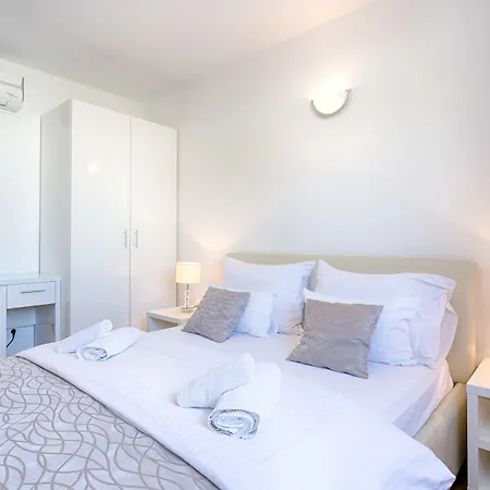 Adriatic Queen & سبليت