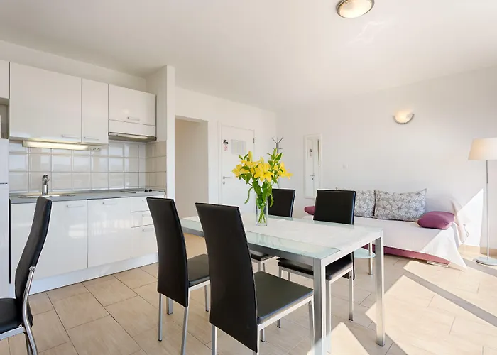 Adriatic Queen & 公寓 斯普利特