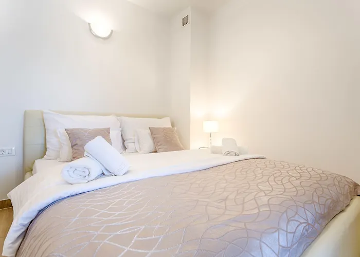Adriatic Queen & Apartament *